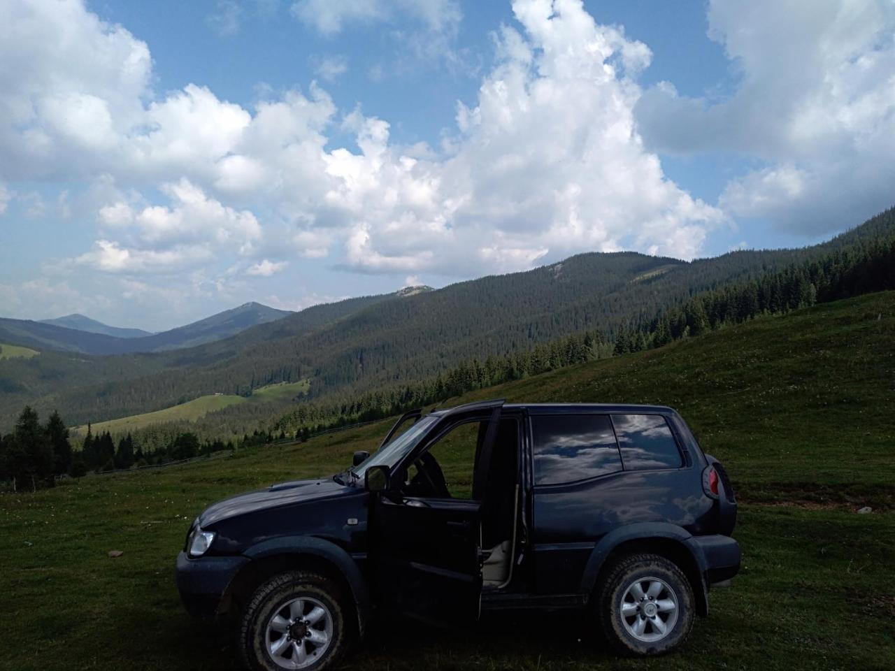 Котедж "Барвінок" Werchowyna Exterior foto